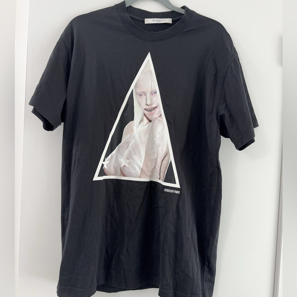 Givenchy Black Graphic T-Shirt